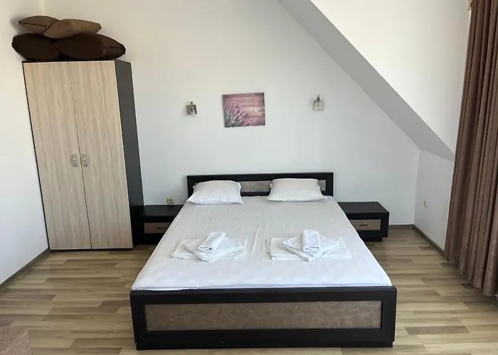 Hotel Kredo Sliven